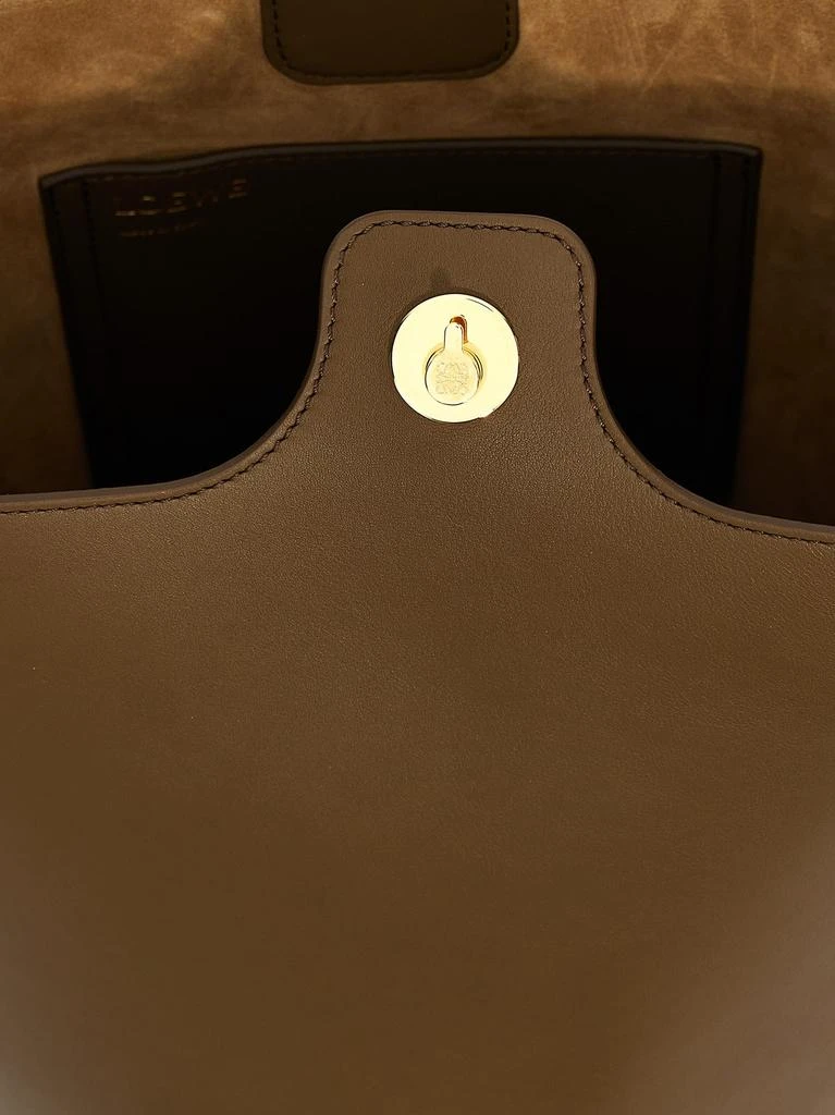 Loewe pebble Medium Bucket Bag 4