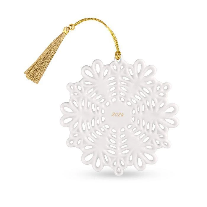 Villeroy & Boch Christmas Classics Ornament: Snowflake 1