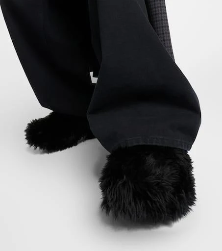 Balenciaga x Crocs faux fur slides 4