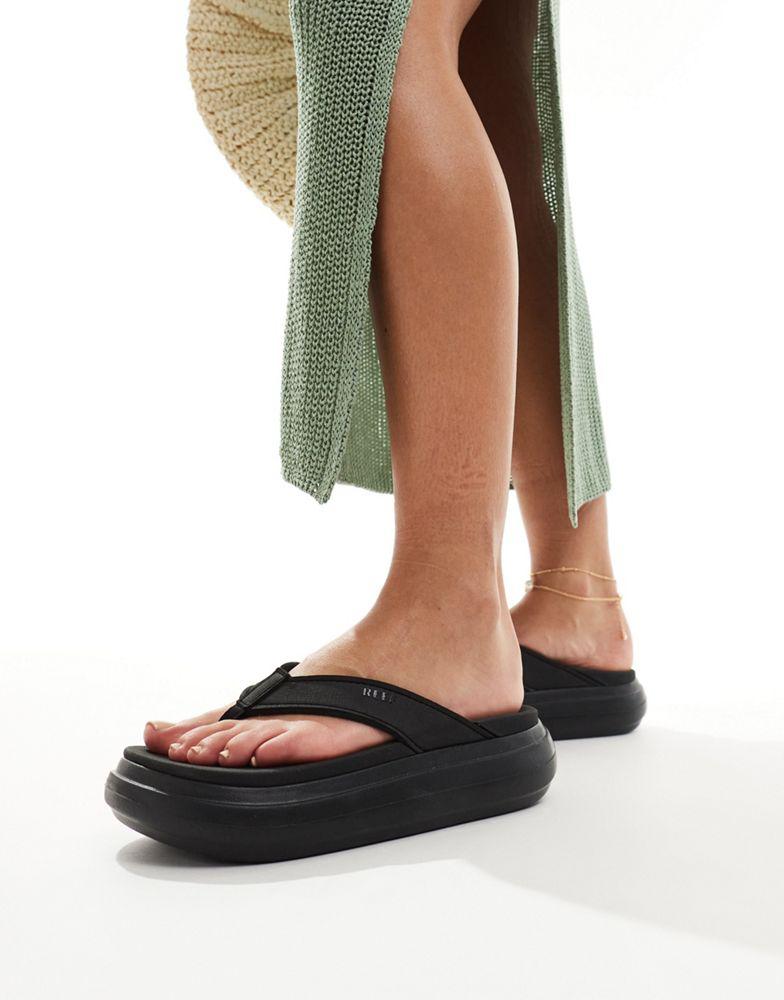 REEF◆CUSHION BONDI BAY-BLACK/BLACK Reef Cushion Bondi Bay Platform Sandal - Free Shipping | DSW