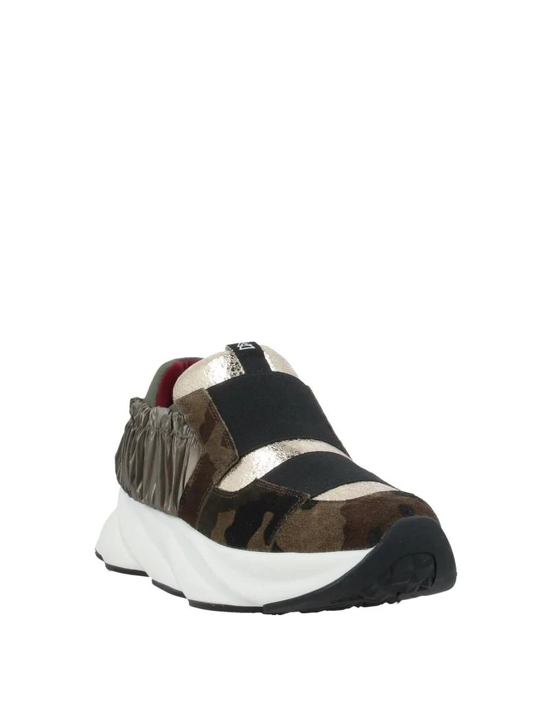 ELENA IACHI Sneakers 2
