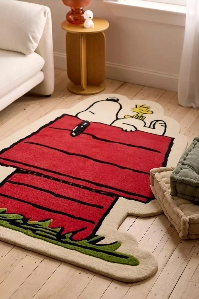 Peanuts Maison Deux X Peanuts Snoopy Doghouse Wool Tufted Rug 2