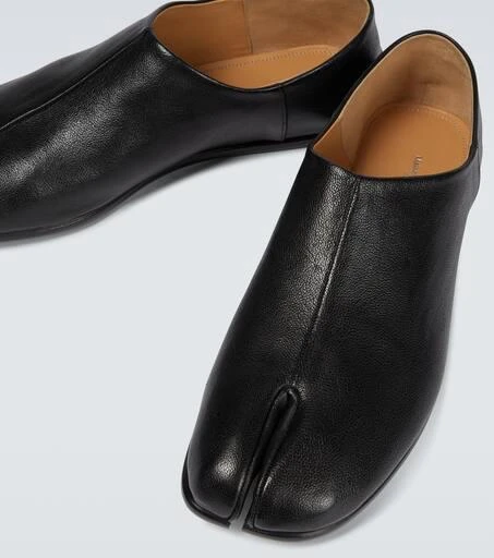 MAISON MARGIELA Tabi leather loafers 3