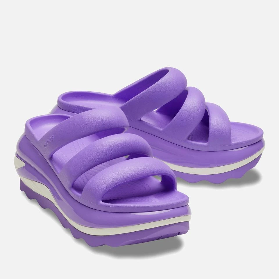 Crocs CROCS WOMEN'S MEGA CRUSH TRIPLE STRAP CROSLITE™ SANDALS 2