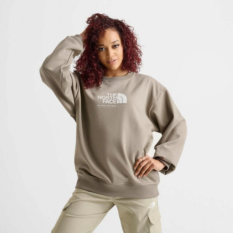 The North Face Women's The North Face Oversized Crewneck Sweatshirt 3