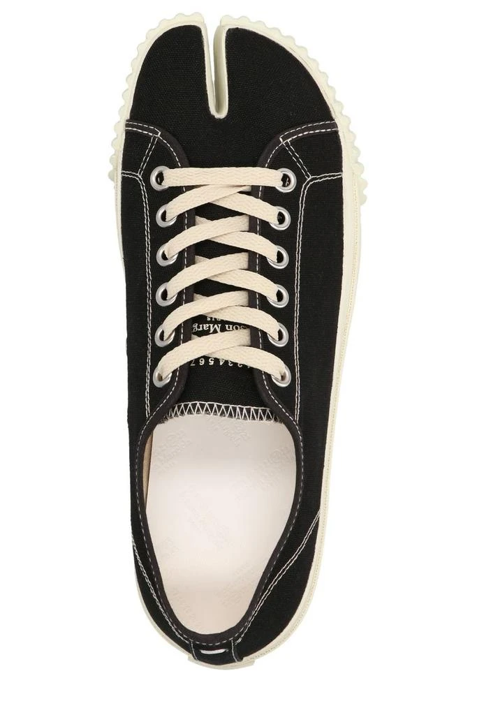 MAISON MARGIELA Maison Margiela Tabi Low-Top Sneakers 3