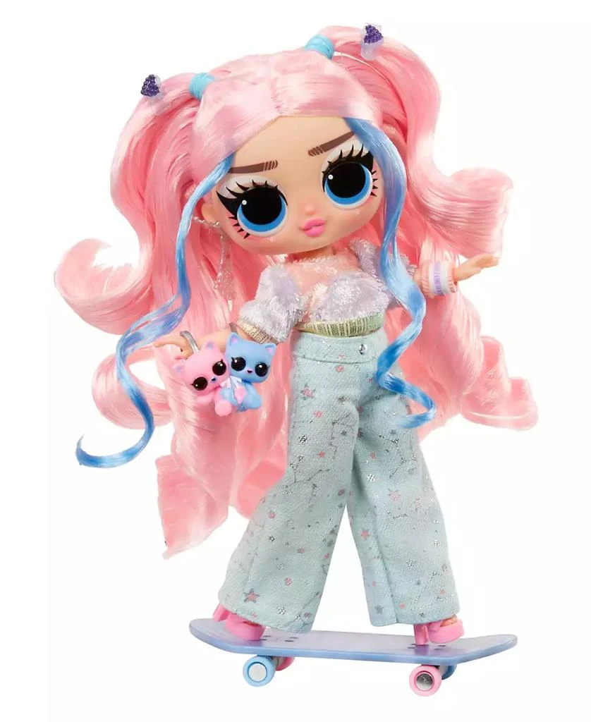 LOL Surprise! Tweens Core Doll Flora Moon 2