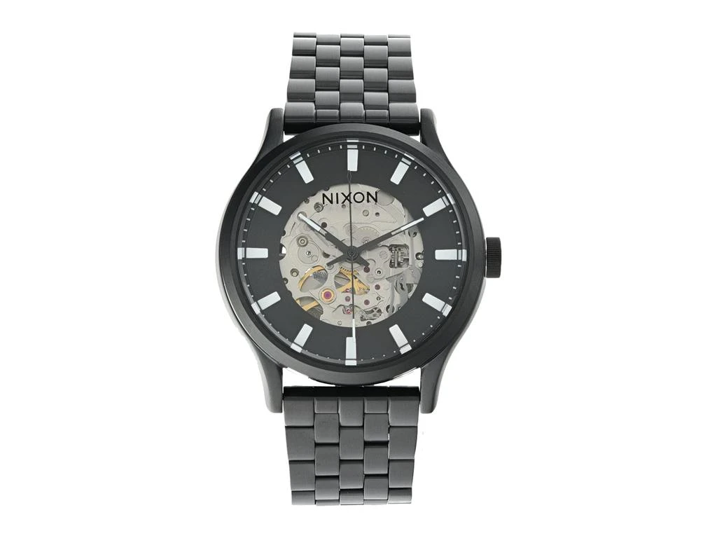 Nixon Spectra 1