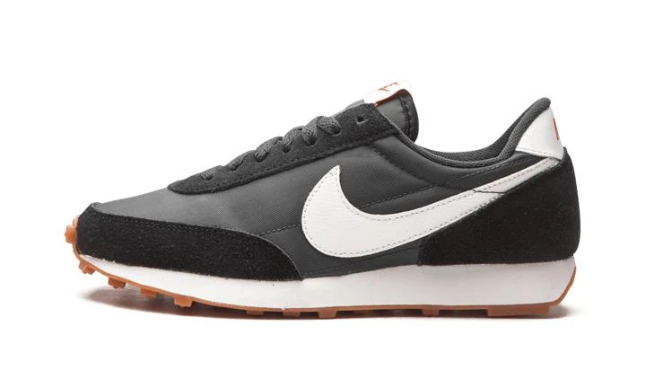 NIKE Nike WMNS Daybreak 1