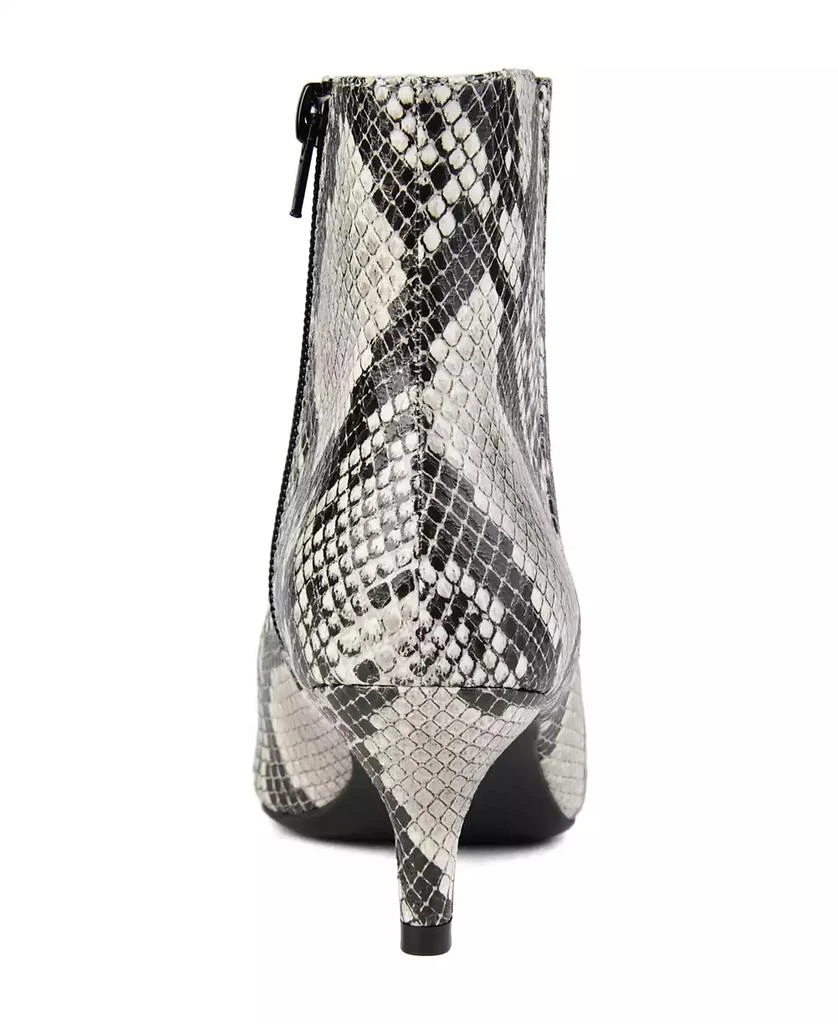 Journee Collection Women's Isobel Pointed Toe Booties 15
