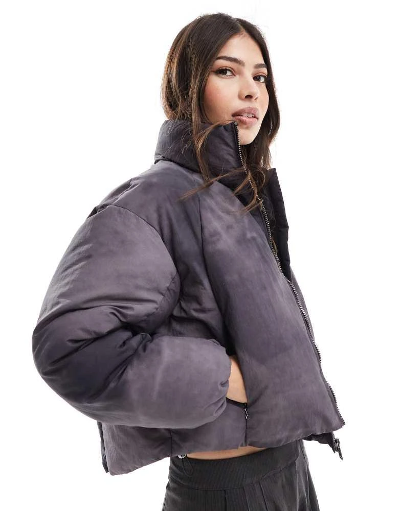 Pull&Bear Pull&Bear washed effect padded puffer jacket in grey 1