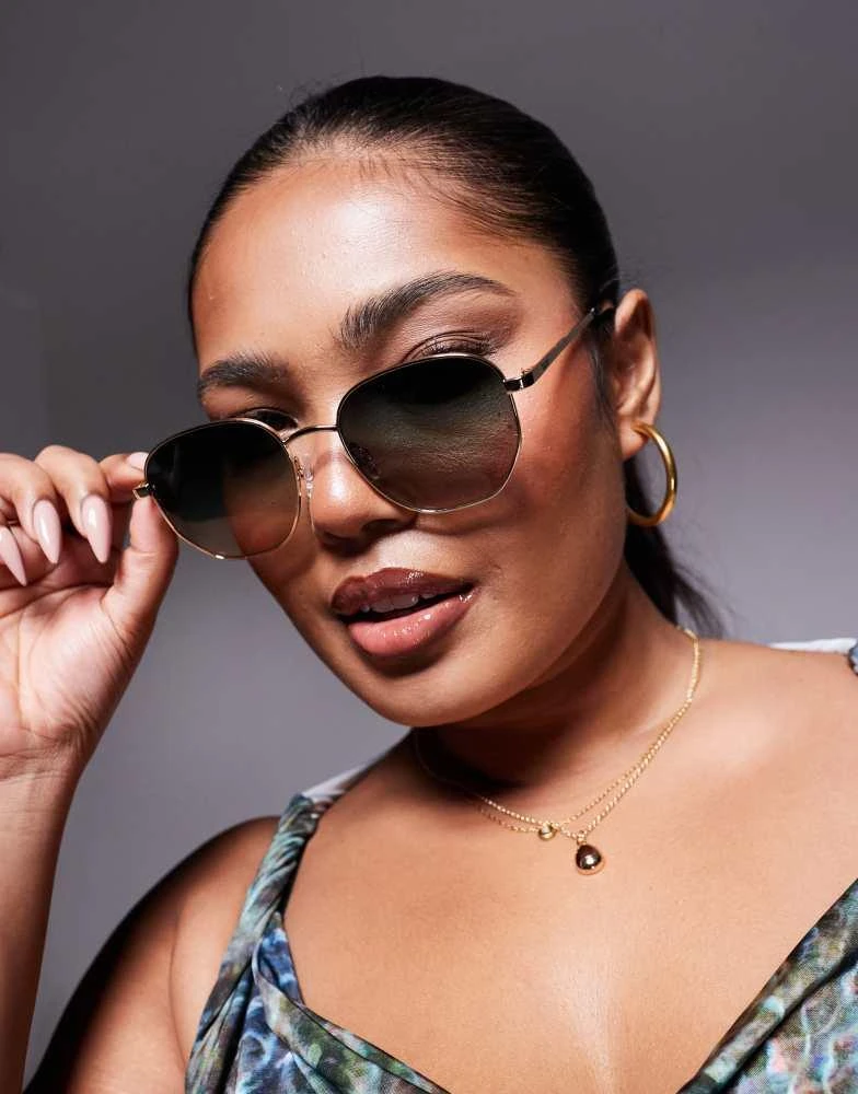 Quay Quay big time round metal sunglasses in gold with green  display picture 3