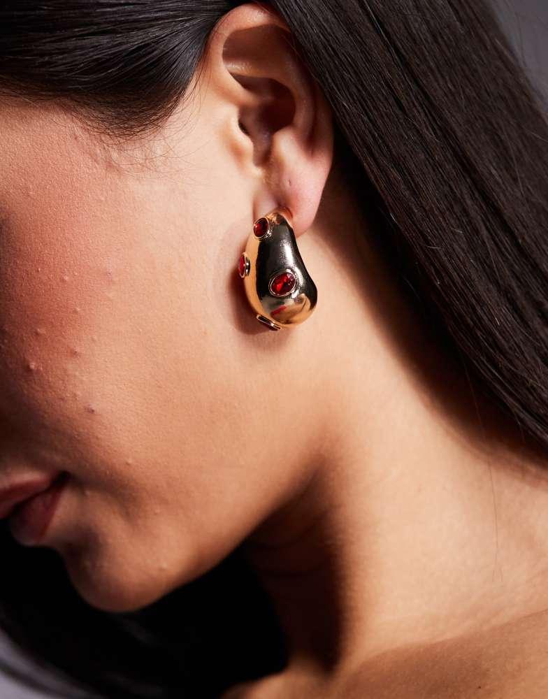 8 Other Reasons 8 Other Reasons chunky hoop earrings with red jewels in 18k gold plated