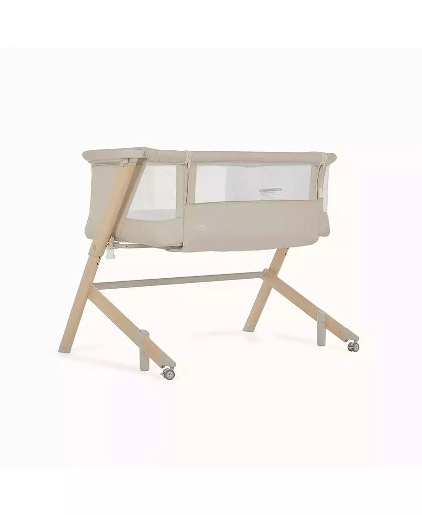 Evolur Baby Stellar Bassinet and Bedside Sleeper 3