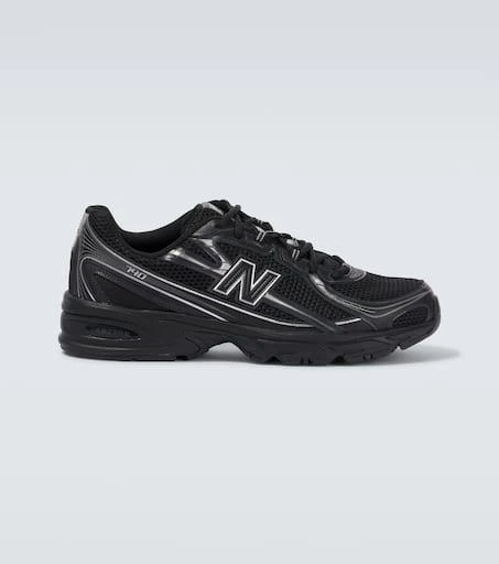 New Balance 740 running shoes 1