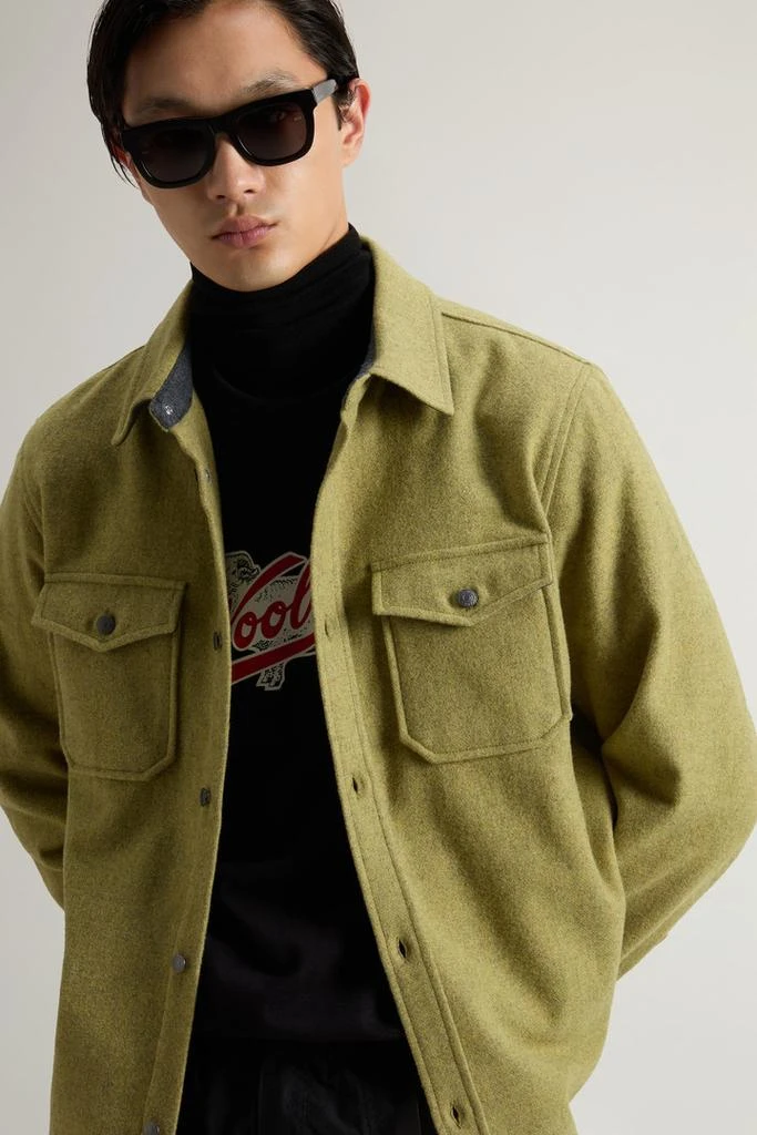 Woolrich Alaskan Overshirt in Wool Blend - Men - Green 2