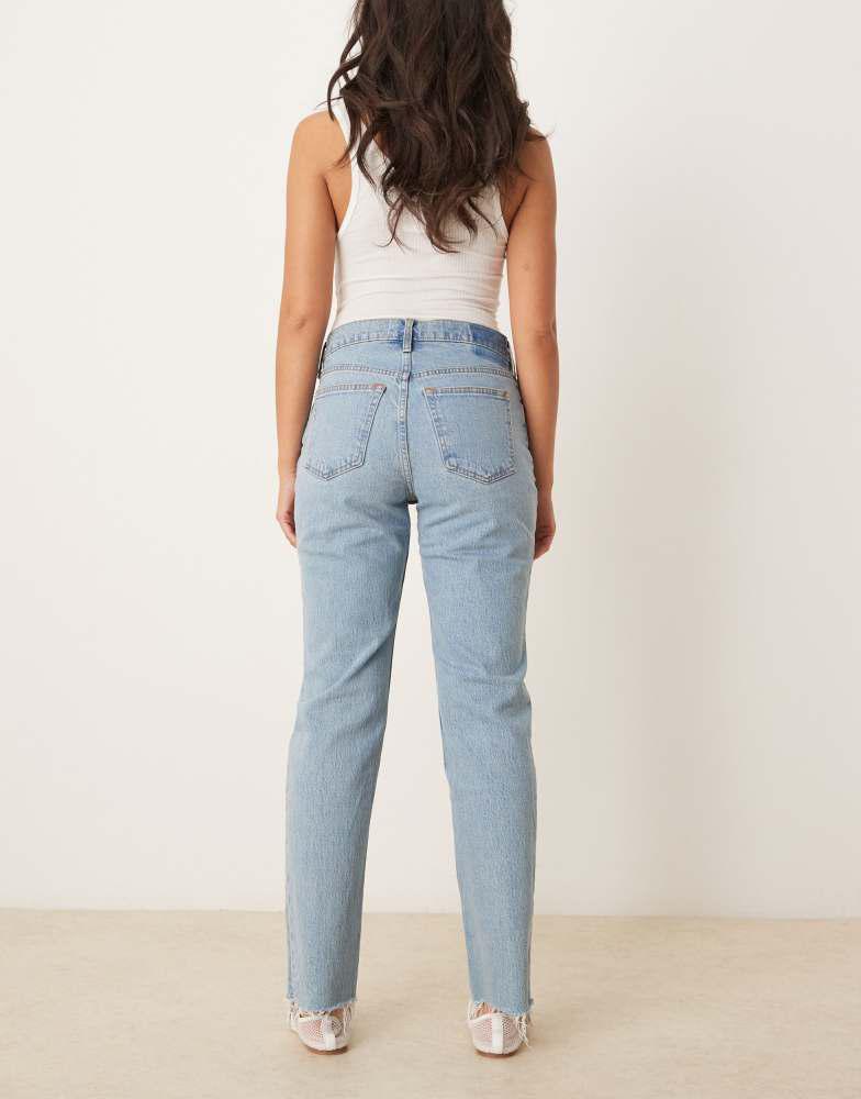 Abercrombie & Fitch Abercrombie & Fitch curve love mid rise 90's straight jeans in light wash