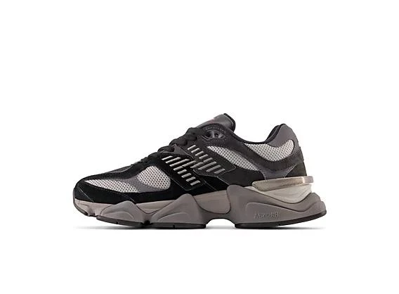 New Balance 9060 3