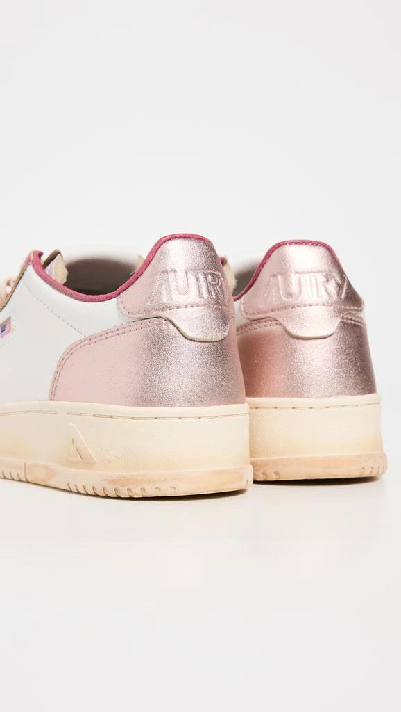 Autry Super Vintage Low Sneakers 3