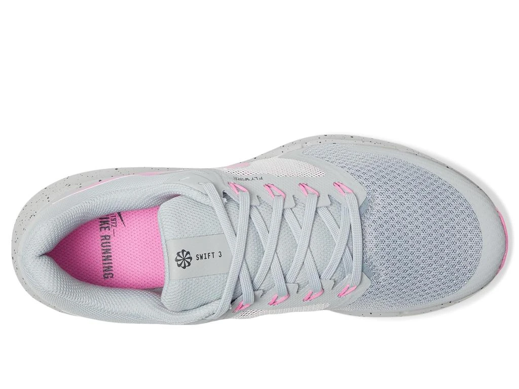 NIKE Run Swift 3 2