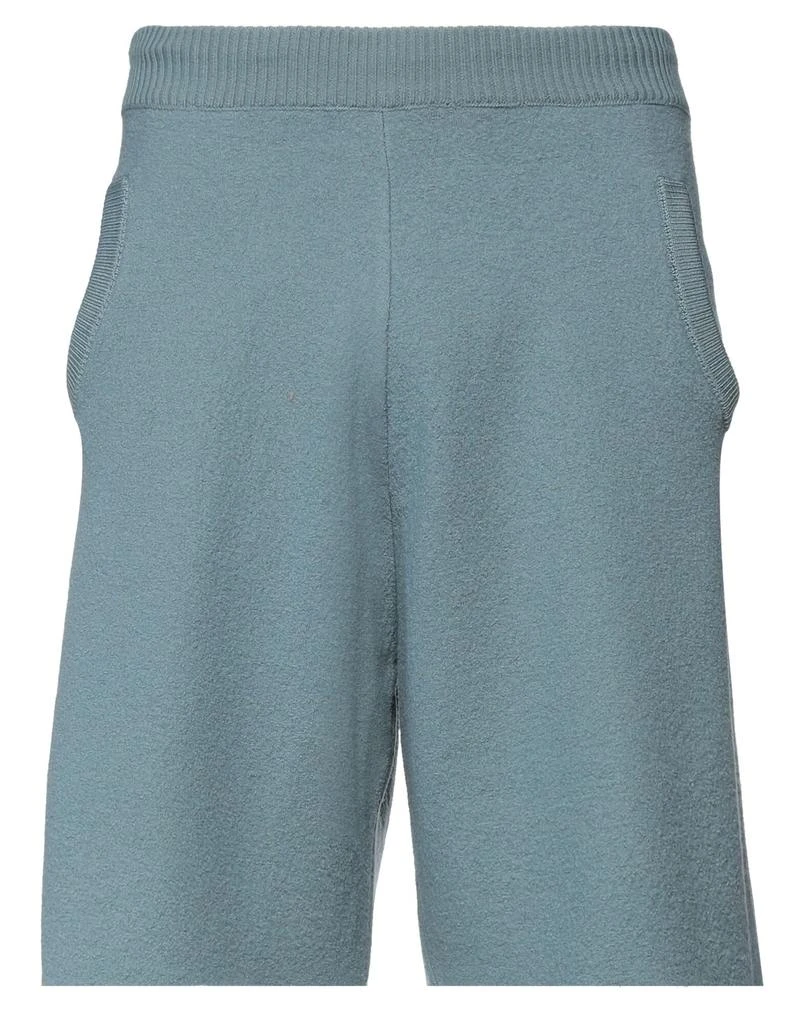 MAISON MARGIELA Shorts
Bermuda 1