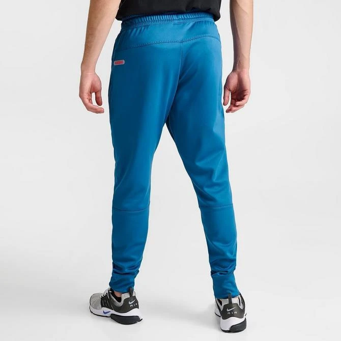 NIKE Men's Nike Air Max Therma-FIT Jogger Pants 4