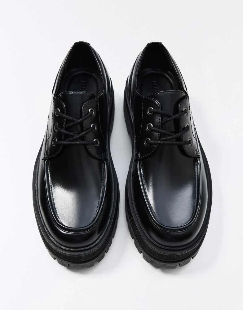 Bershka Bershka Dress moc toe shoes in black 2