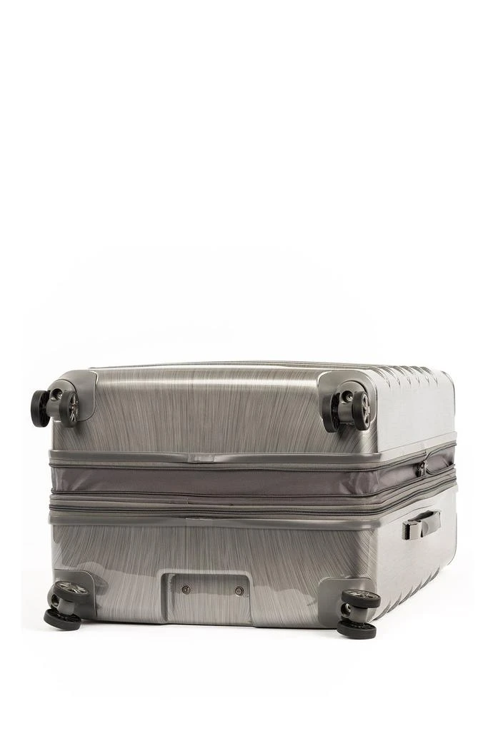 Travelpro Rollmaster<sup>™</sup> Lite 28" Expandable Large Checked Hardside Spinner Luggage 9