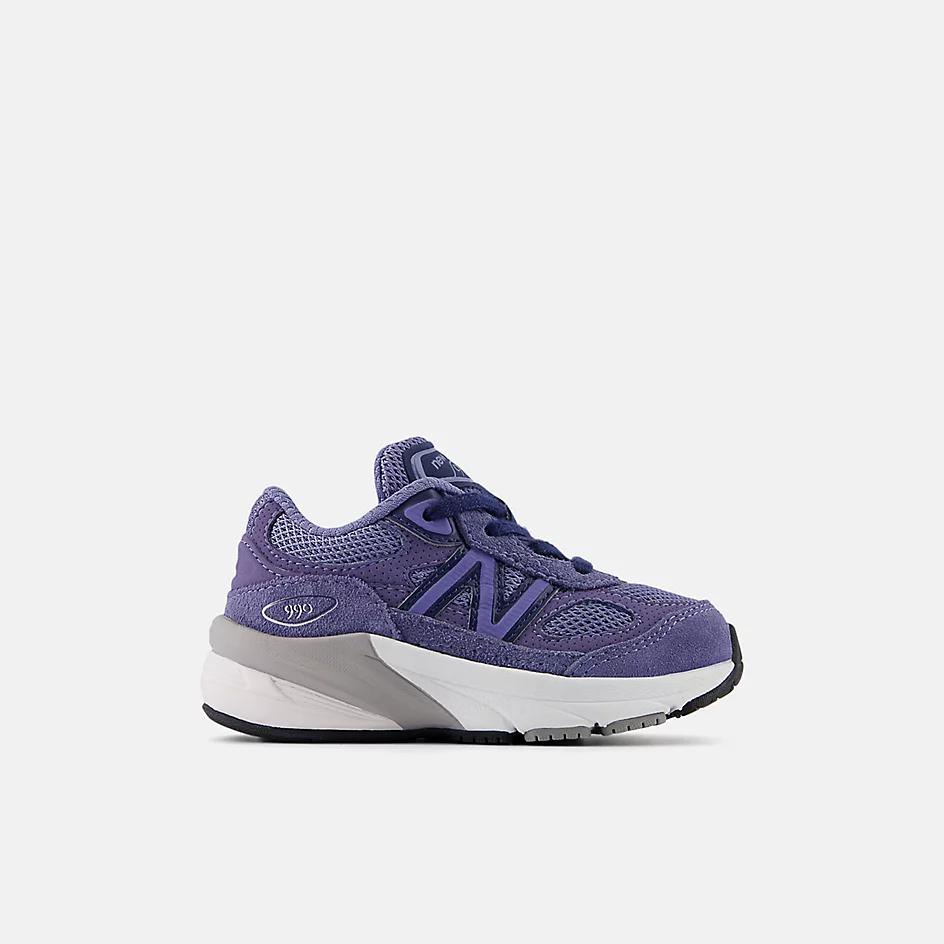 New Balance 990v6