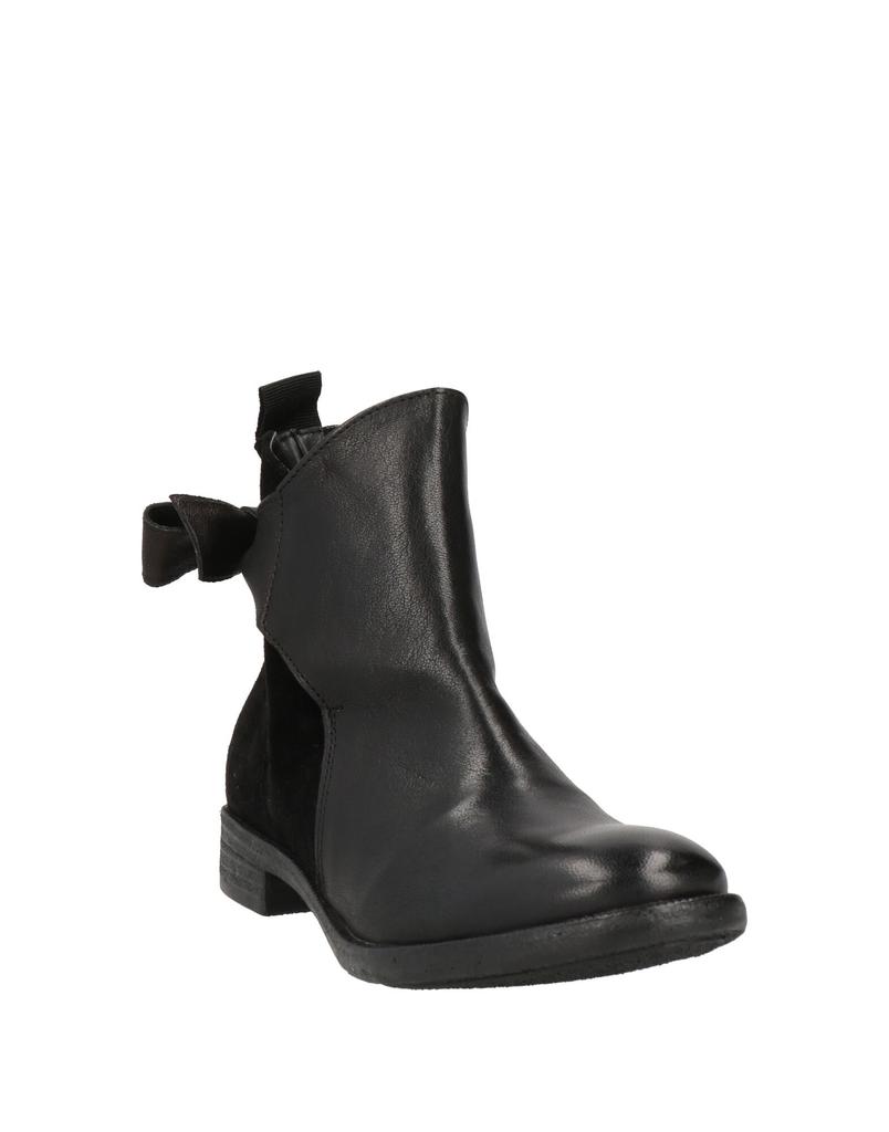 1725.A Ankle boot