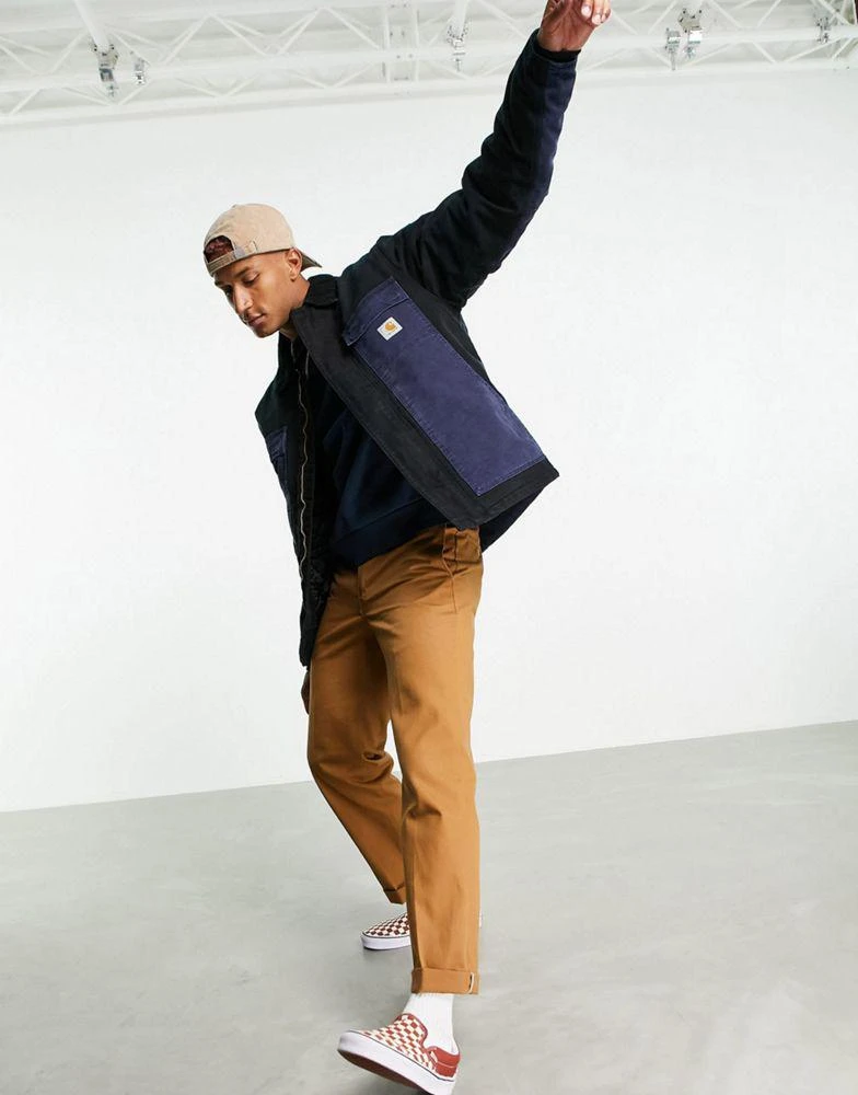Carhartt Carhartt WIP OG arctic coat in black/navy mix 2