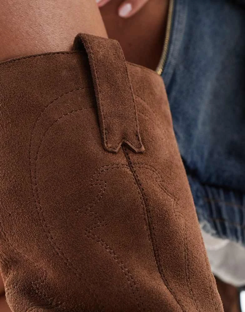 Pull&Bear Pull&bear suede mid calf boots in brown 2
