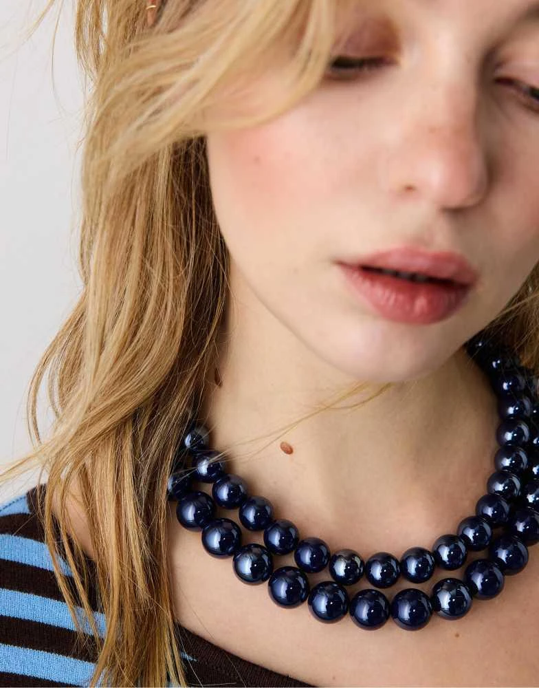 Stradivarius Stradivarius Set of 2 bead necklaces in electric blue