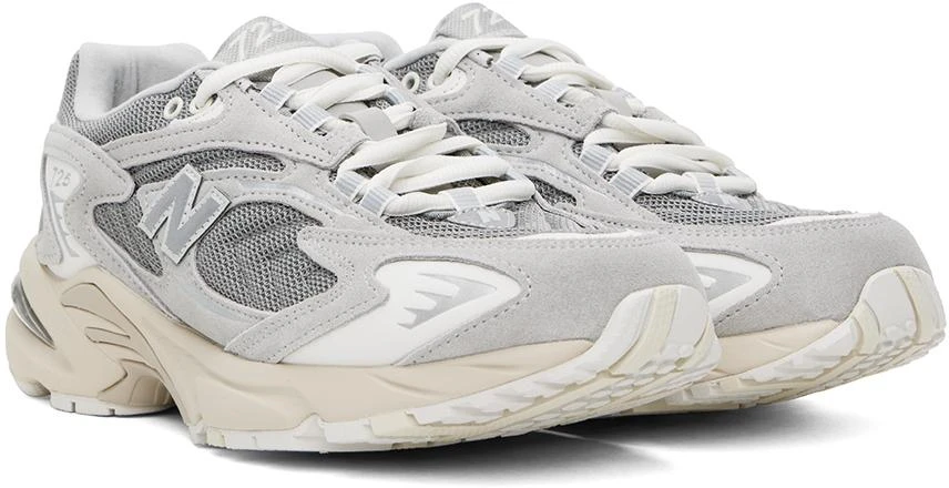 New Balance Gray 725V1 Sneakers 4