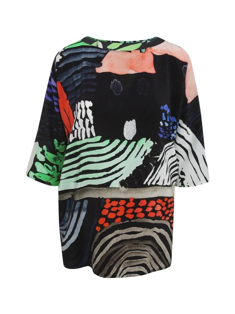 Daniela Gregis Daniela Gregis Abstract Pattern Top 3