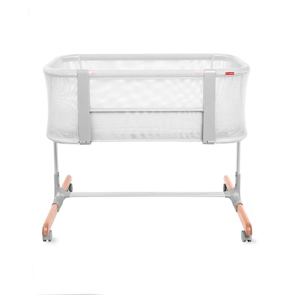 Skip Hop 2 in 1 Bedside Sleeper 3