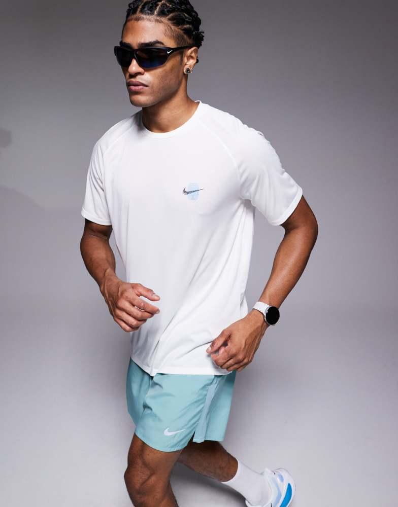 Shop Men's Derek Jeter Heathered Gray New York Yankees Locker Room