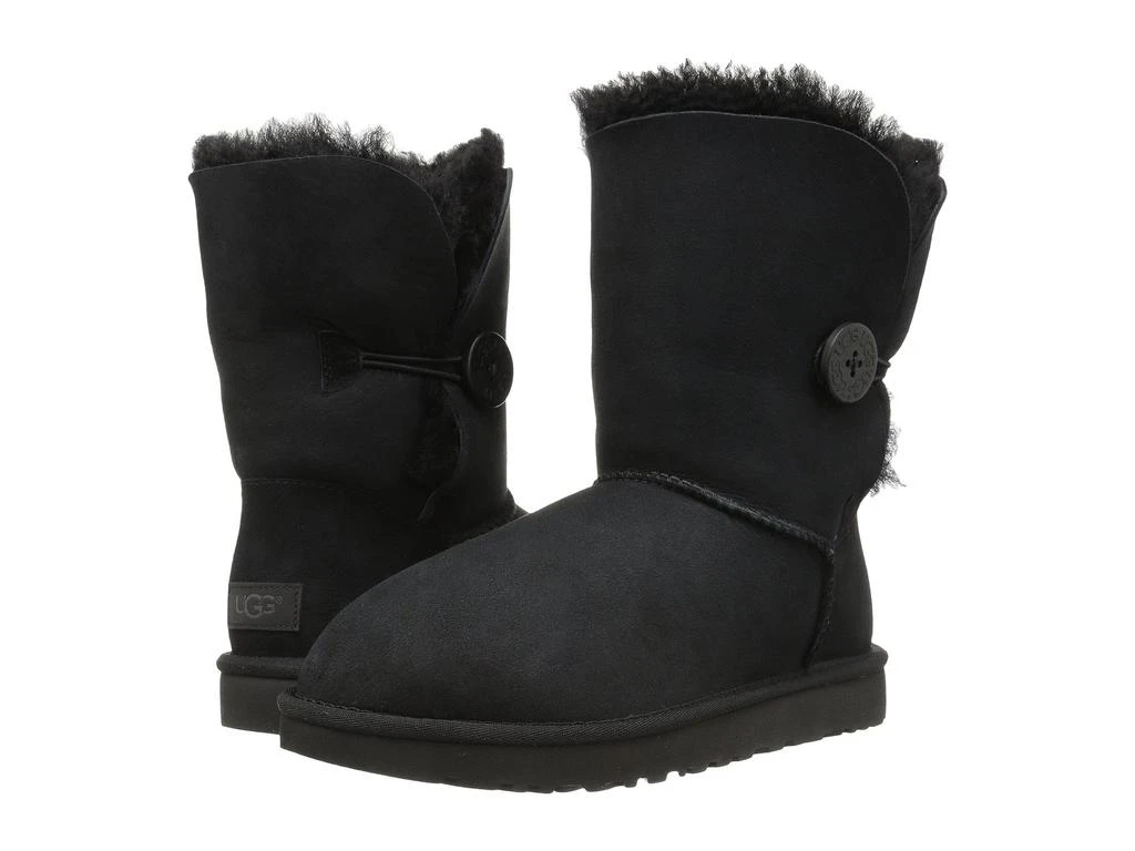 UGG Bailey Button II 1