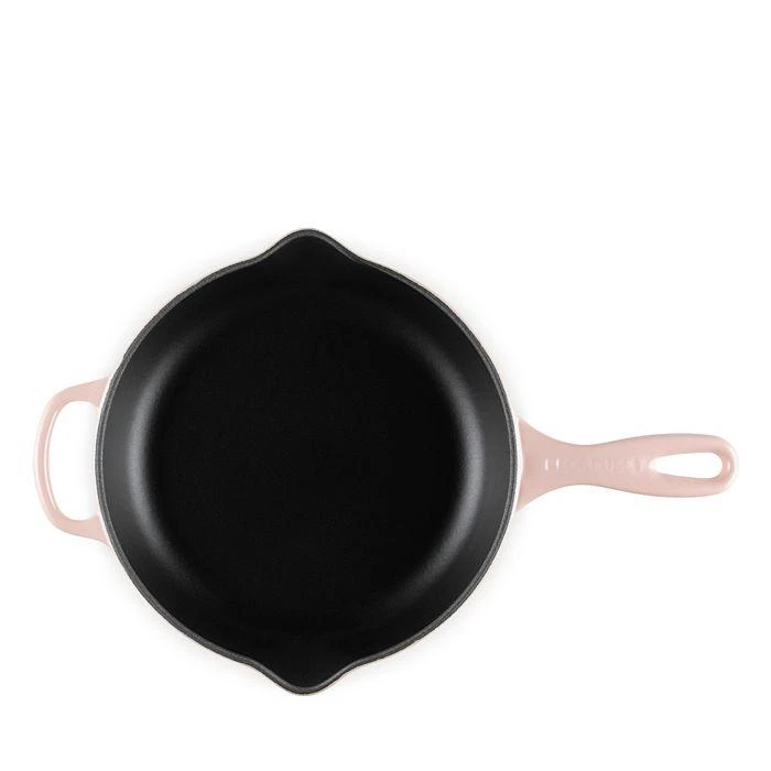 Le Creuset 9" Cast Iron Skillet 3