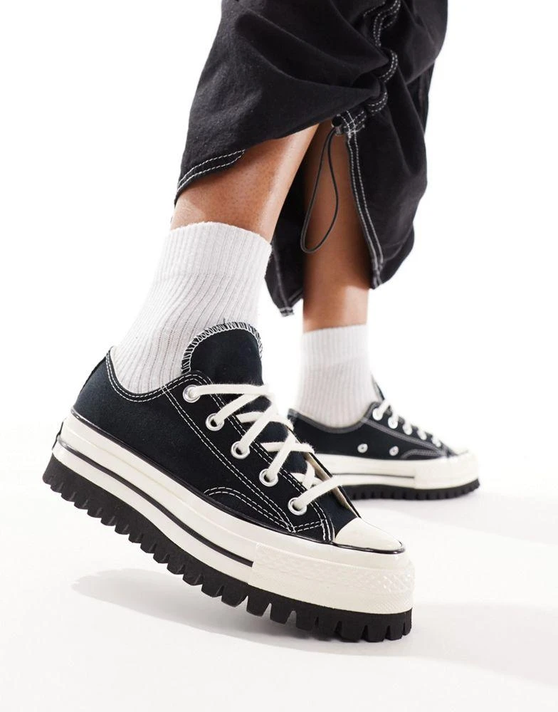Converse Converse Chuck 70 Trek Ox trainers in black 1