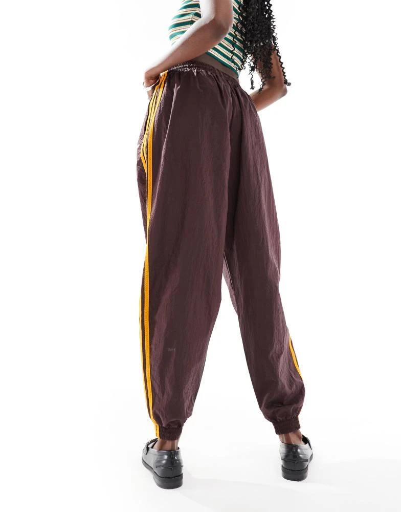 Adidas adidas Originals 80s track pant in shadow brown 3