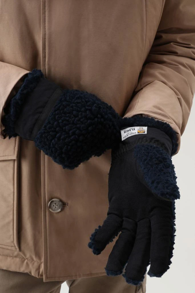 WOOLRICH Gloves in Sherpa - Elmer / Woolrich - Men - White 3