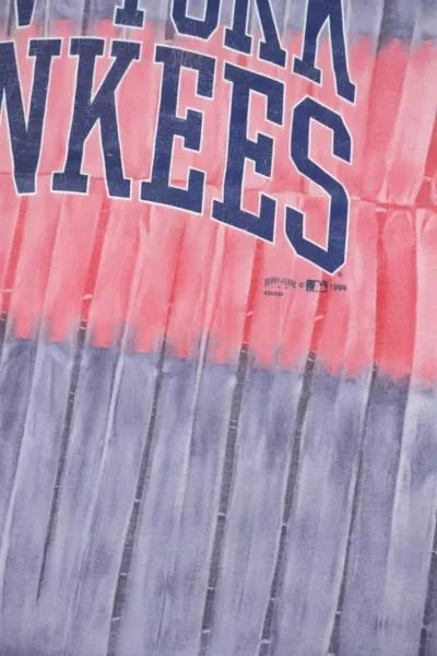 Urban Outfitters Vintage New York Yankees Tee 4