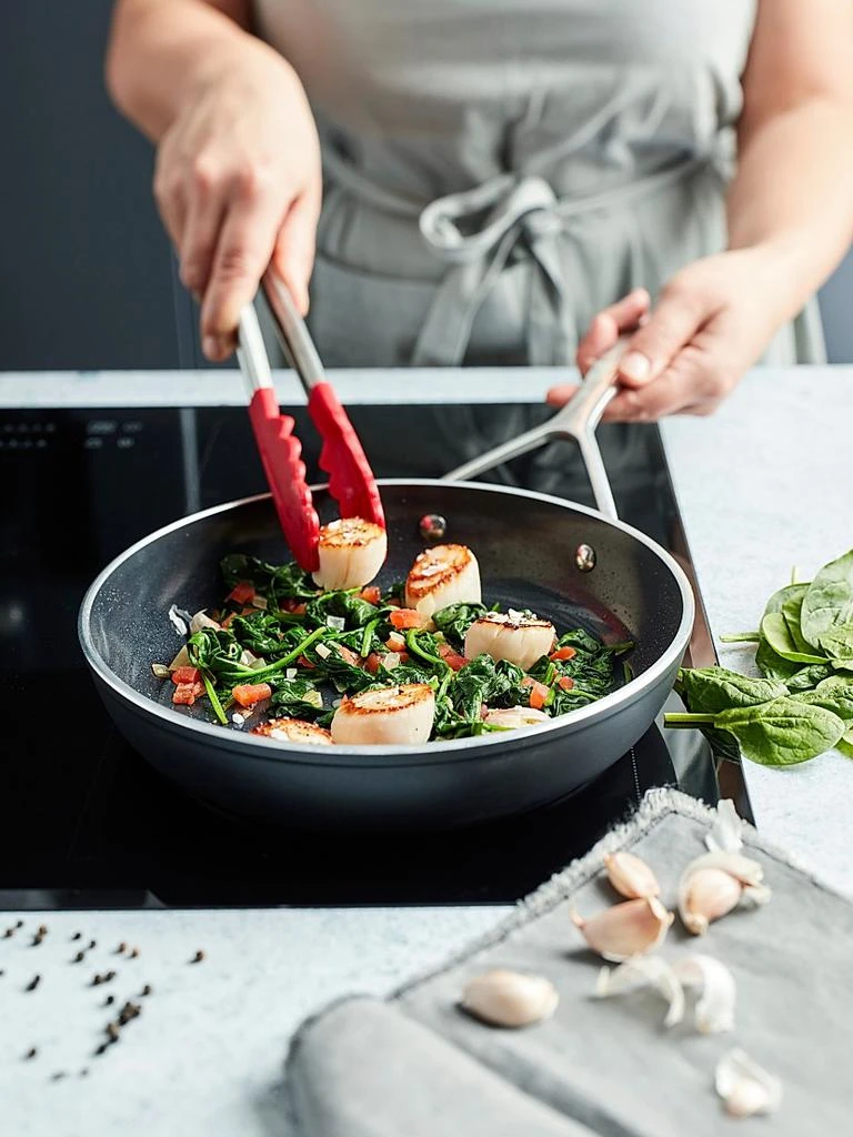 Demeyere AluPro Ceramic Aluminum Nonstick Fry Pan 6