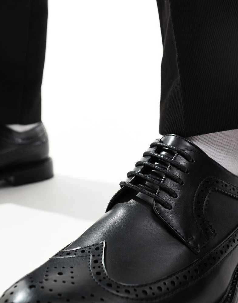 ASOS ASOS DESIGN lace up brogue shoes in black 2