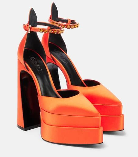 Versace Aevitas Pointy satin platform pumps 1