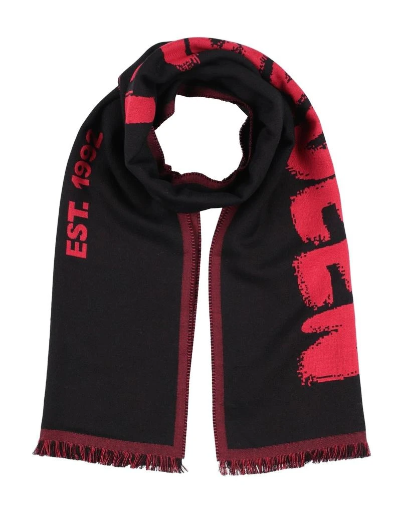 McQueen Scarves and foulards