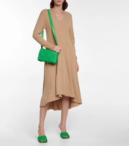 Loro Piana Mellbreak cashmere sweater dress - Dresses & Skirts - Free  Shipping - BeyondStyle