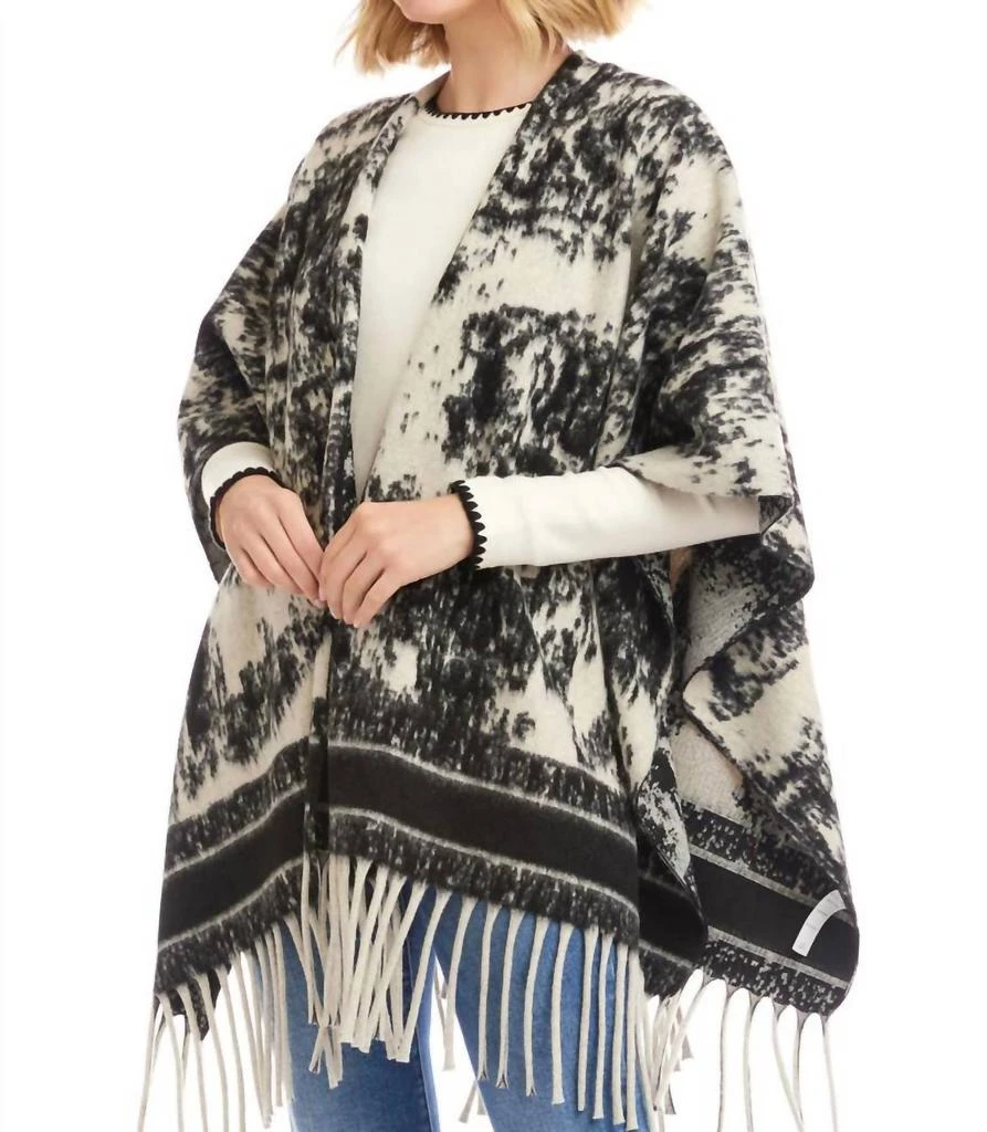 Karen Kane Karen Kane - Brushed Jacquard Knit Fringe Poncho 3