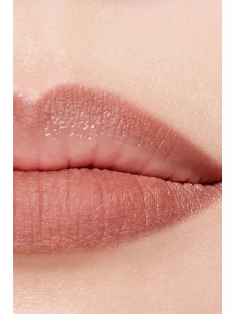 Chanel Longwear Lip Pencil 4